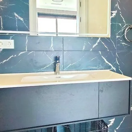 וילה Unica De Marmol Con Piscina Infinita *