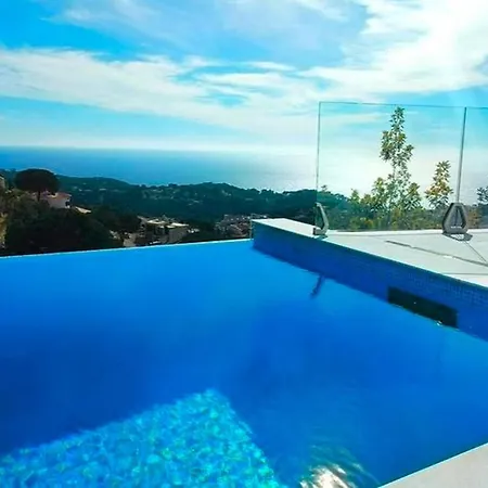 Villa Unica De Marmol Con Piscina Infinita Lloret de Mar