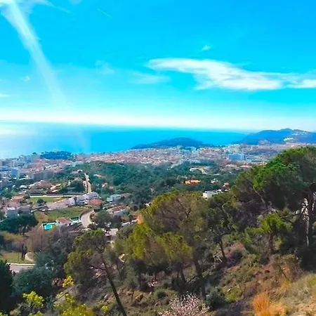 Unica De Marmol Con Piscina Infinita Lloret de Mar