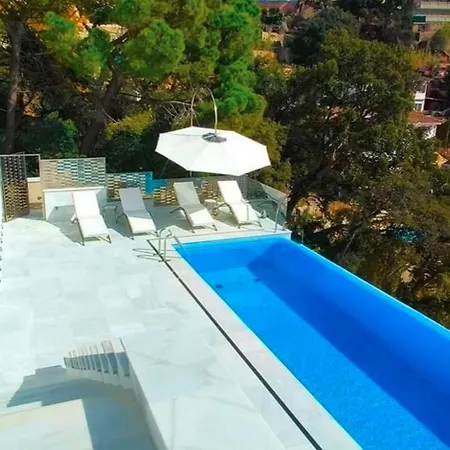 فيلة Unica De Marmol Con Piscina Infinita *